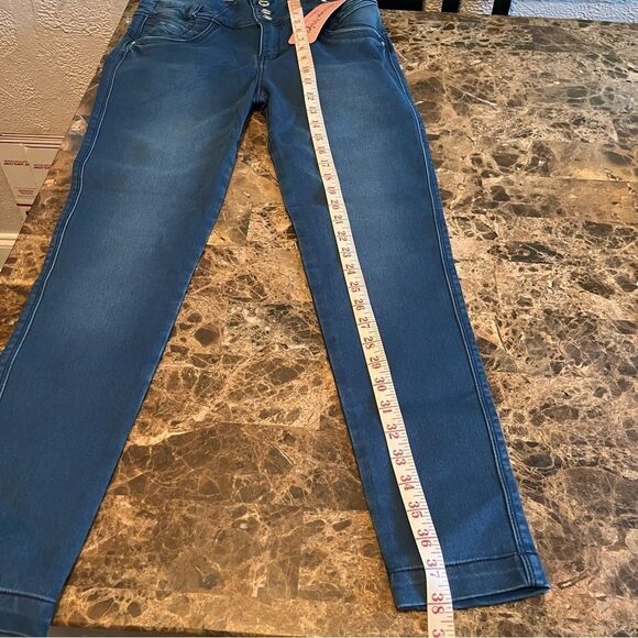 NWT Colombian Jeans with Girdle Size M Blue Stretch Denim High Quality. - Picture 6 of 13